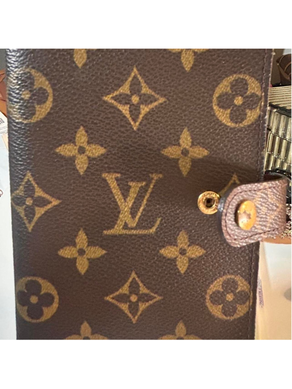 Brown Louis Vuitton monogram agenda passport holder with gold accents #preownedl